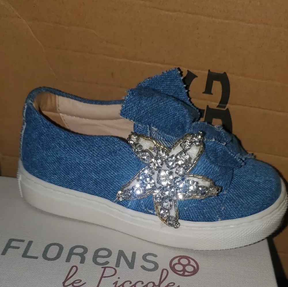 Kids shoes